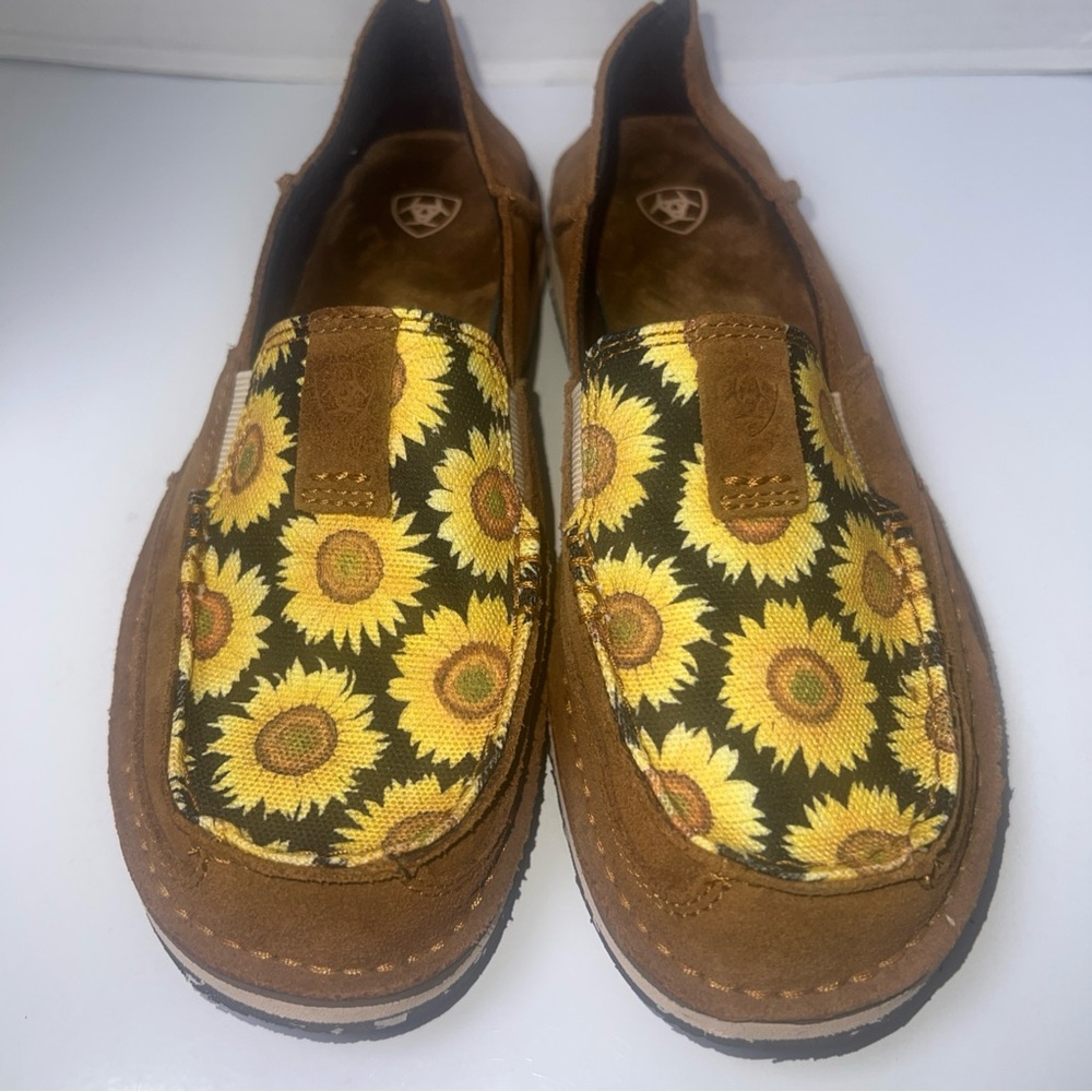 Ariat Women’s Sunflower Patterned Brown Loafers
